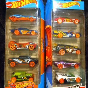 🔴 2/$20 NEW two Packs of Hot Wheels Track Stars Action cars